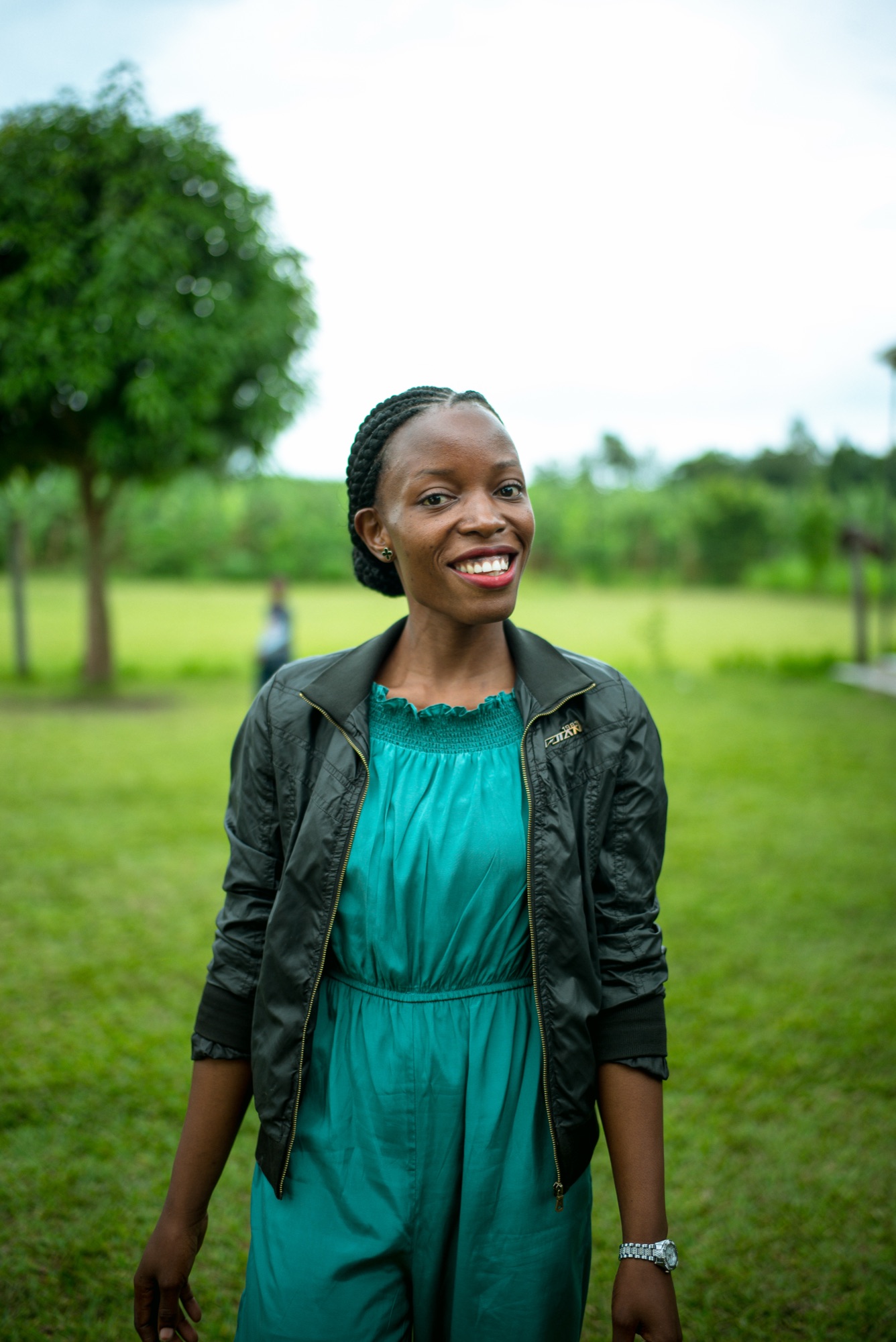 Giving side, Uganda: Portrait · The school