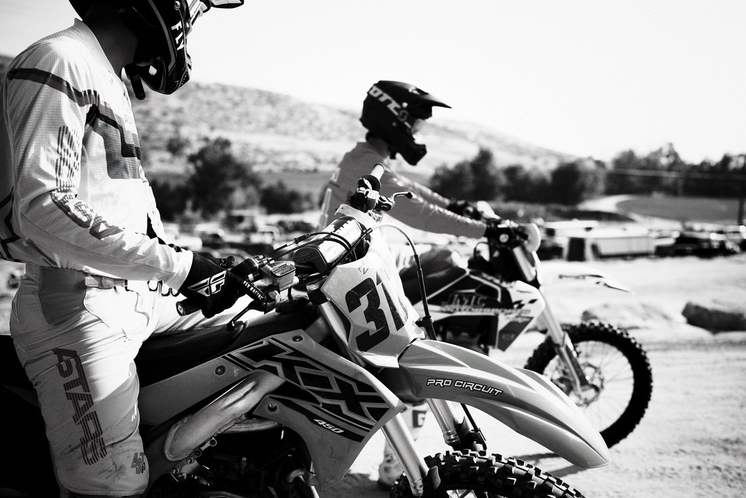 Summer with Xperia, behind the scenes frame 7